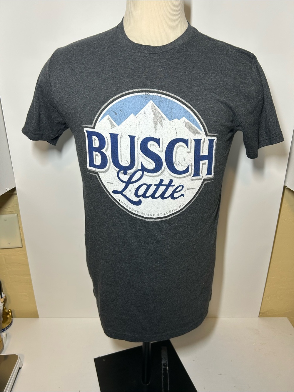 Latte Graphic Tee - Charcoal Busch latte
